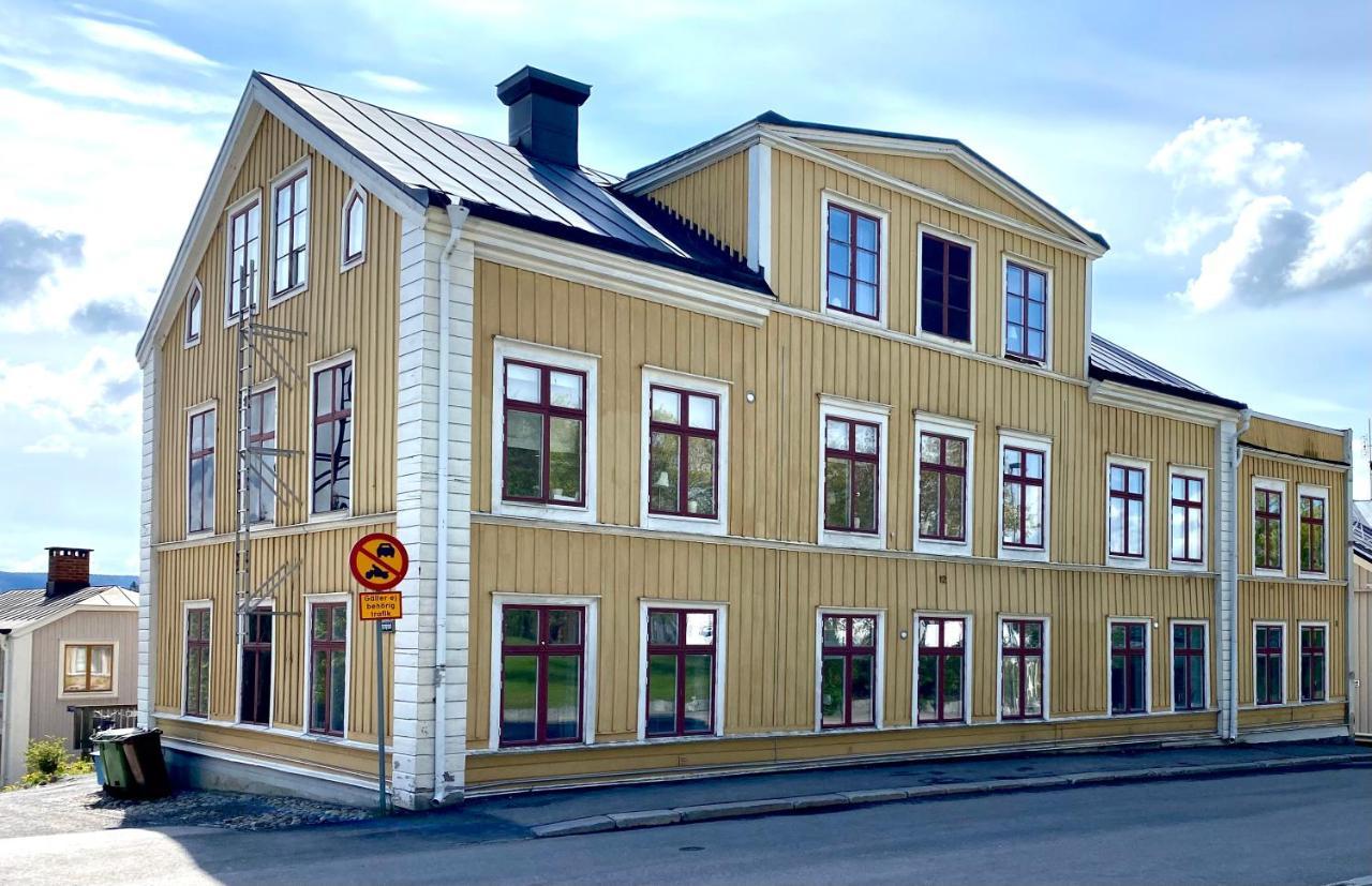 Hernoerum Storgatan - Centrala Laegenheter Härnösand Eksteriør bilde